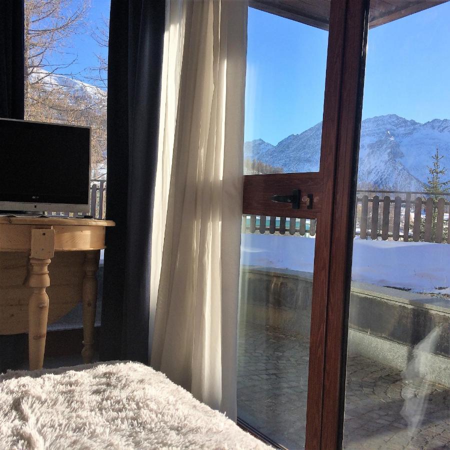 Aparthotel Chalet Weal Colle Colle Sestriere Exterior foto