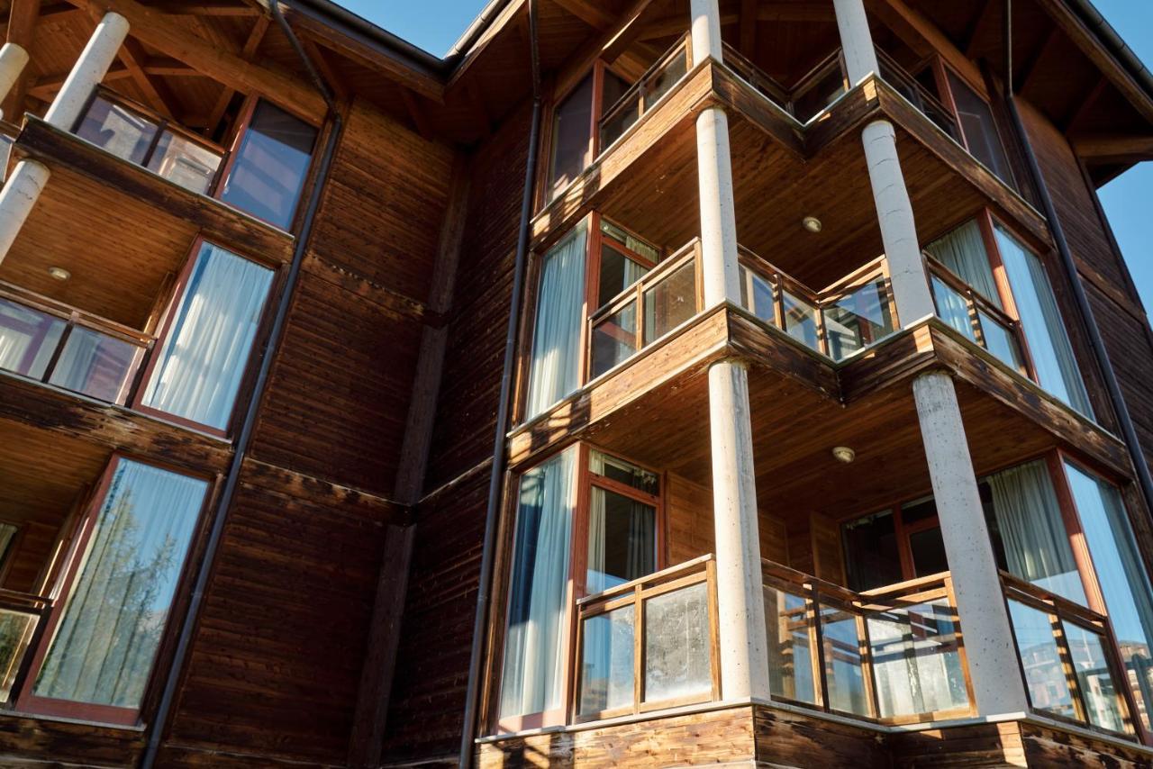 Aparthotel Chalet Weal Colle Colle Sestriere Exterior foto